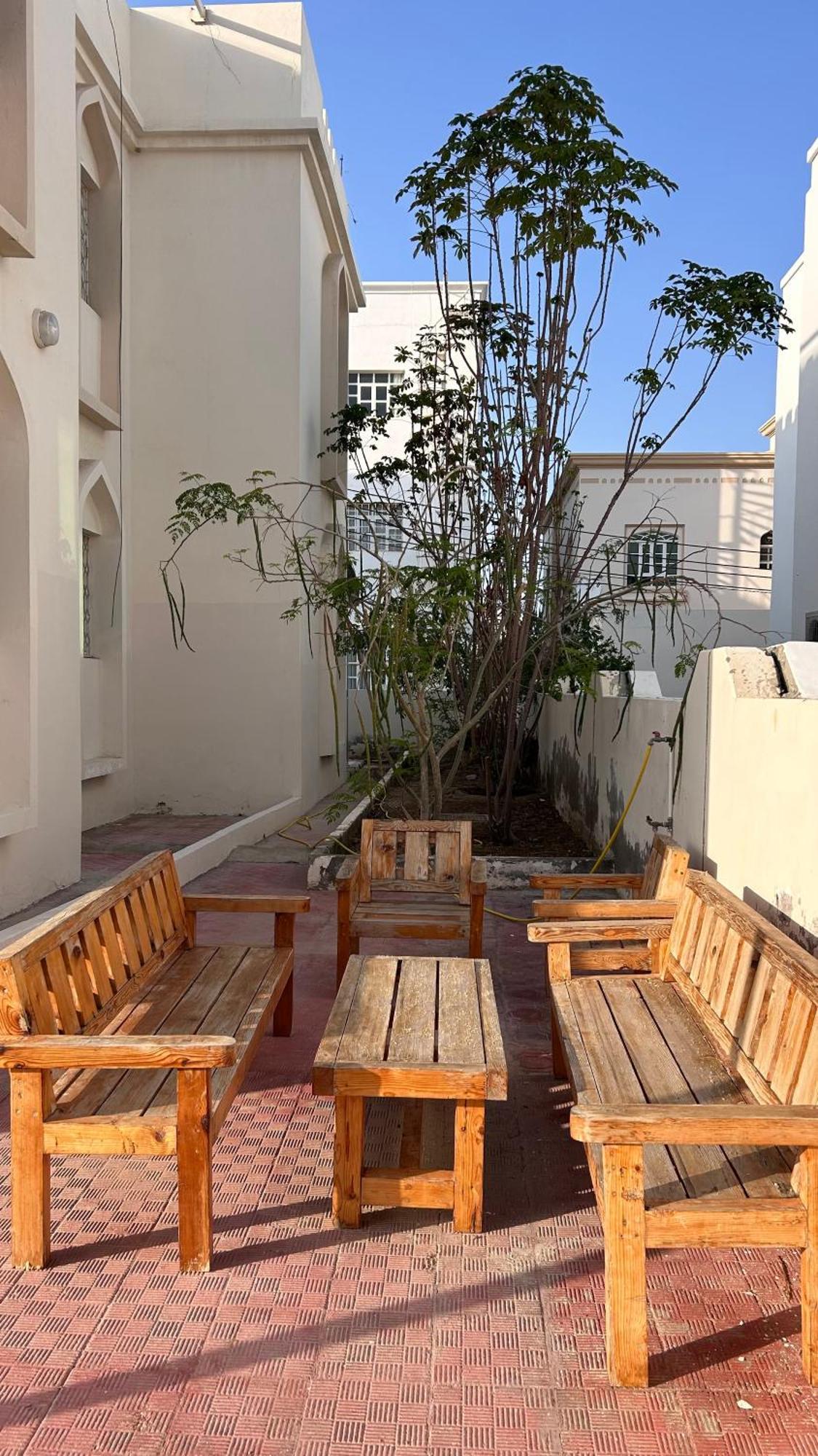 Basil Hostel Masqat Buitenkant foto